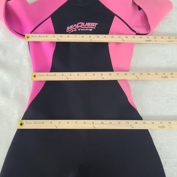 Seaquest women's full wetsuit Size 9-10 3MM Thermal protection knee pads - Picture 6 of 12